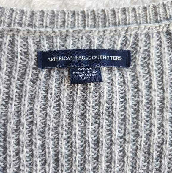 American Eagle Sweater - Size Small - Picture 8 of 8